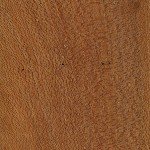 Detail van Dark Red Meranti Nemesu als een van de top materialen houten ramen.